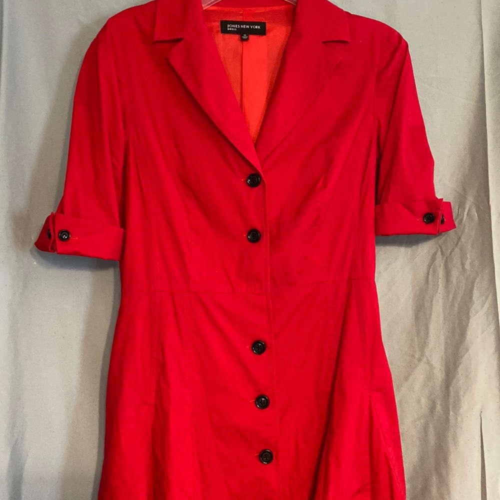 Pretty Red Jones New York Button down dress. Size 10